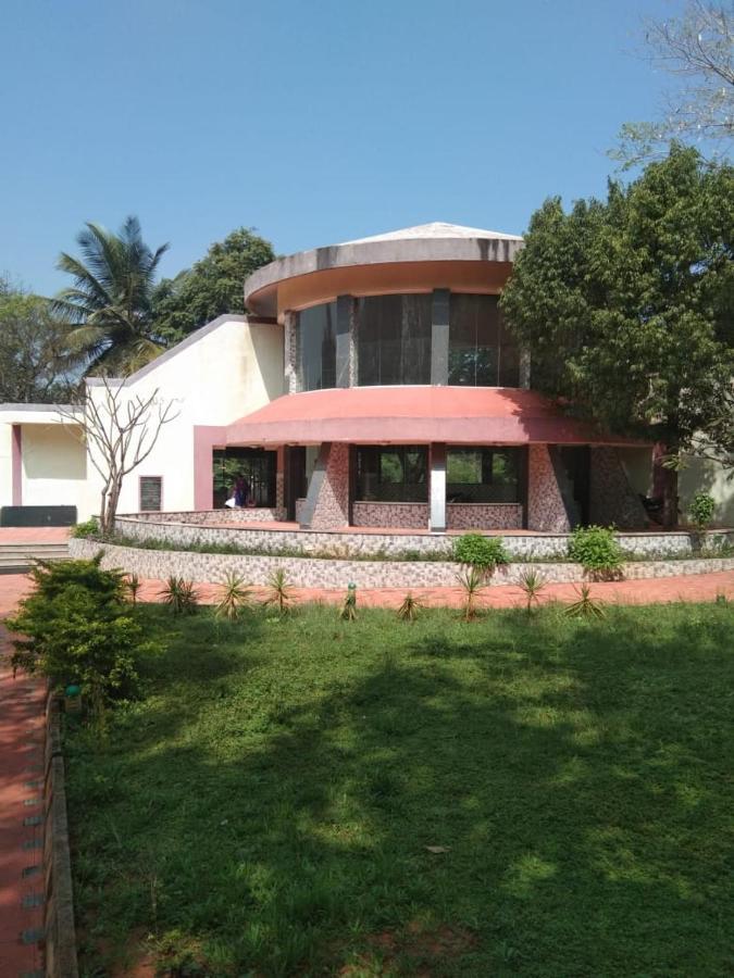 Kstdc Hotel Mayura Pavithra Yediyur Kunigal Esterno foto