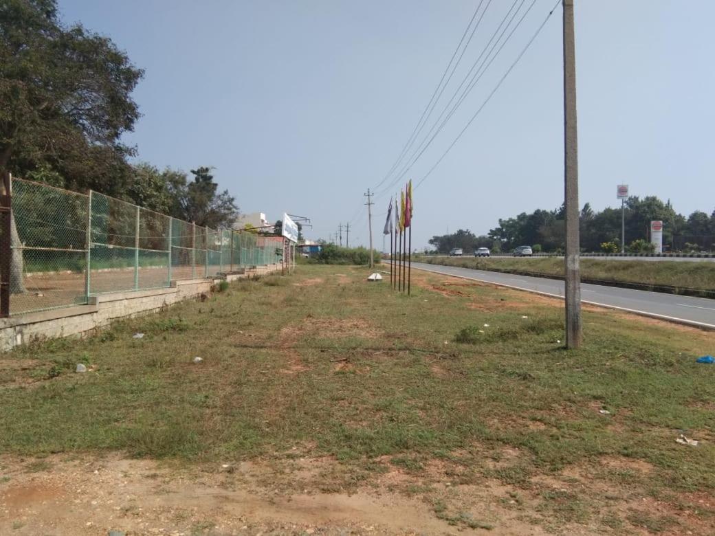 Kstdc Hotel Mayura Pavithra Yediyur Kunigal Esterno foto